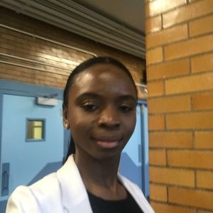 Meet your Posher, Edwina